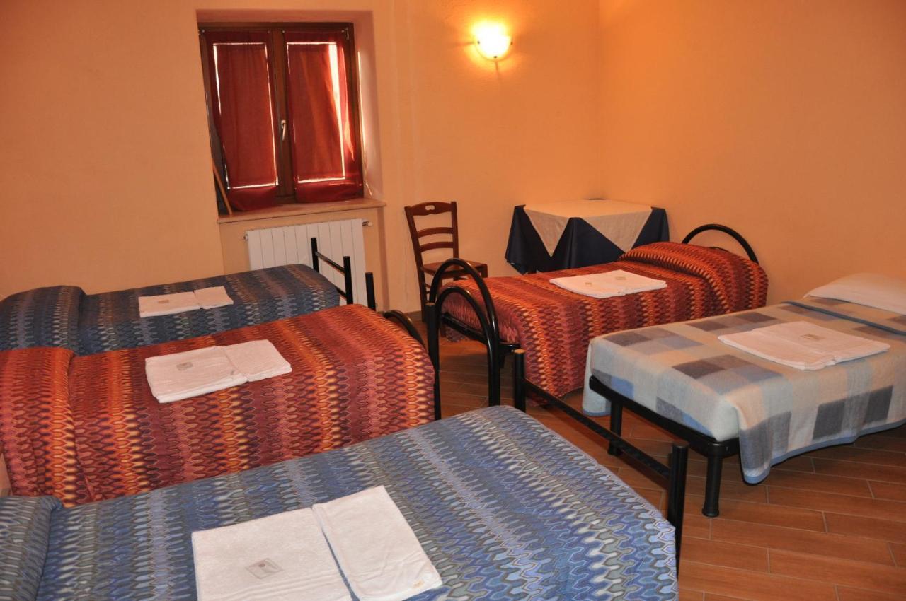 Locanda Dl'Angel Villar San Costanzo Номер фото