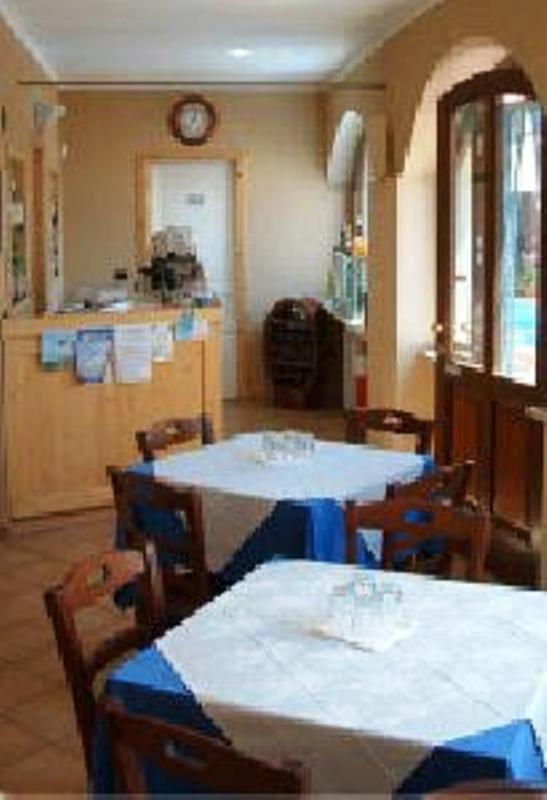 Locanda Dl'Angel Villar San Costanzo Экстерьер фото